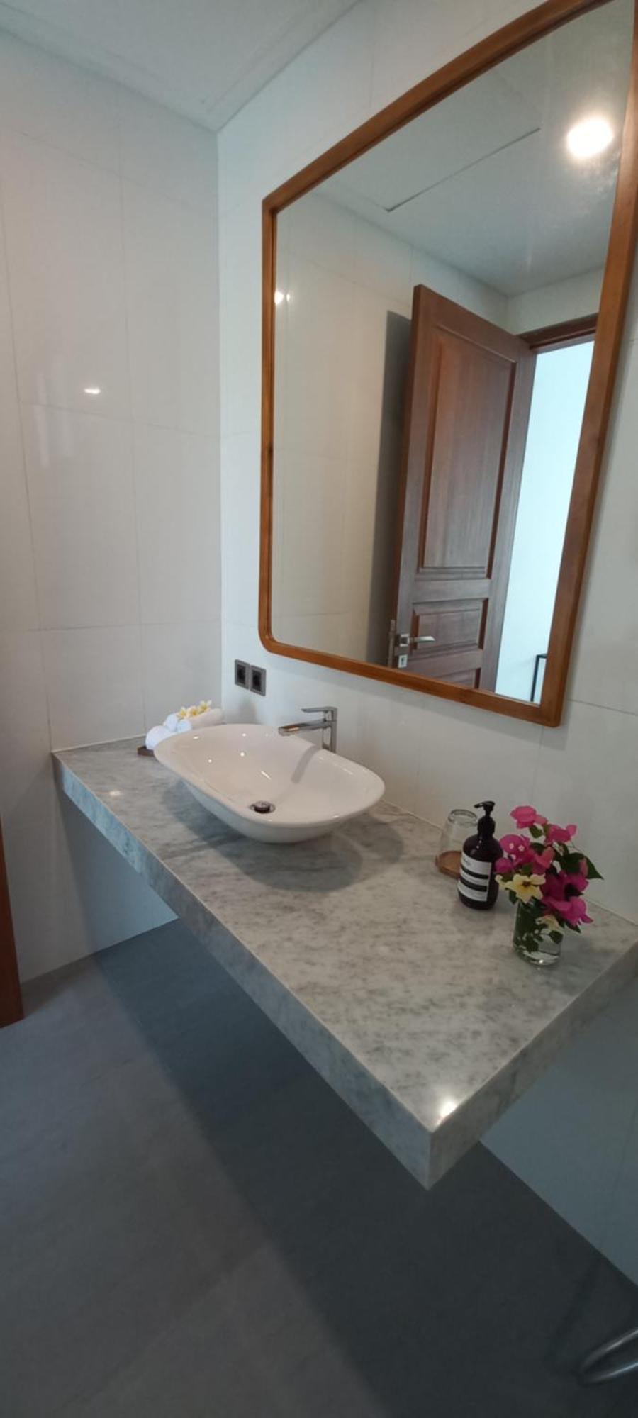 Wisma tamu Kayo House Bali *